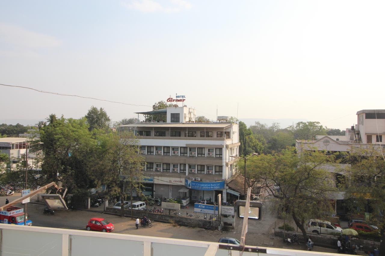 Hotel Girnar Аурангабад Екстер'єр фото